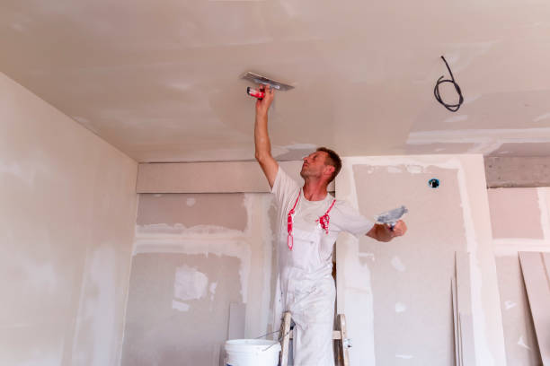 Best Trim and Molding Painting  in Greenwood, IN